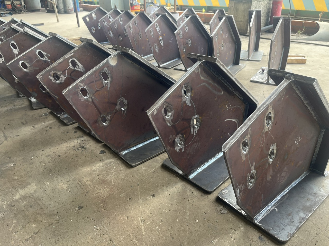 Welding fabrication parts