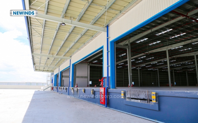 Steel frame warehouse