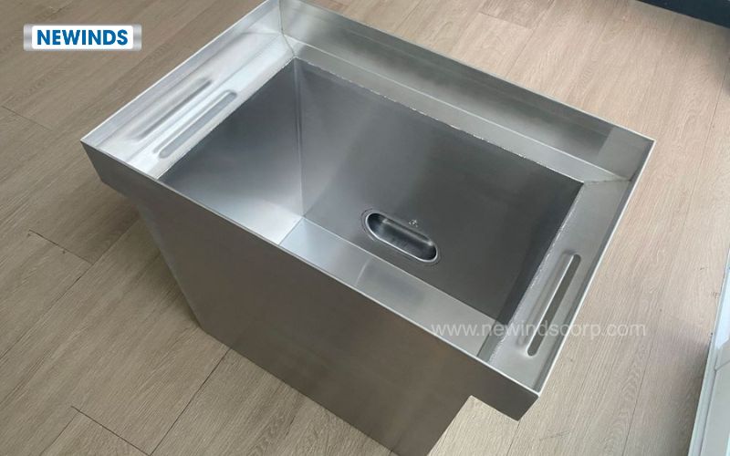 Stainless steel container